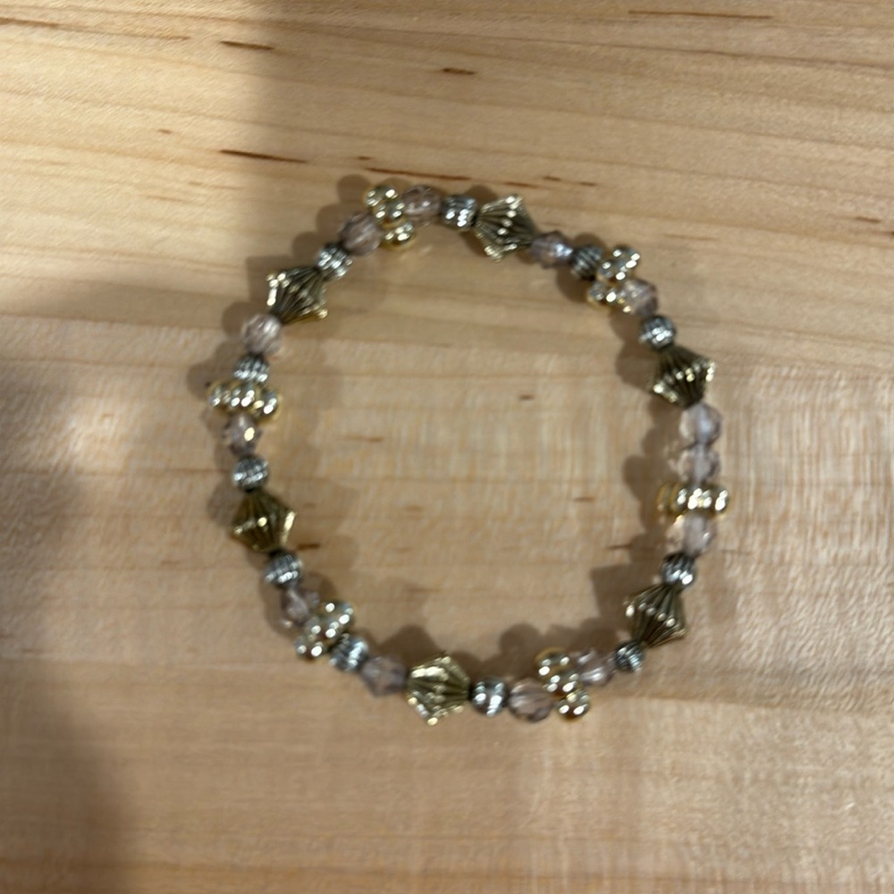 Gold and copper bracelet